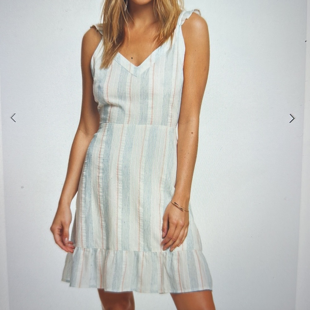 Roxy strappy dress size large